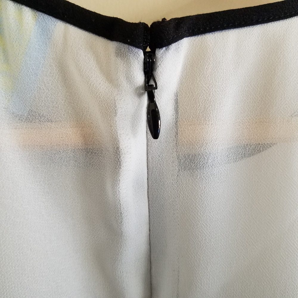 3/$25 CECE Cynthia Steffe Dress Sz 4 - Picture 4 of 7